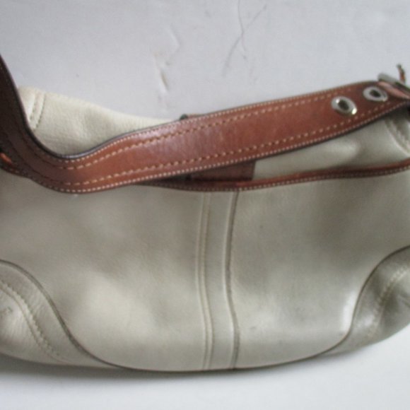 *COACH Beige and Brown Leather Hampton Hobo Shoulder Bag - Picture 2 of 12